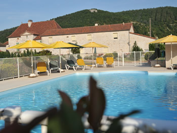 Chambres d'hotes saint cirq lapopie vallée du Lot piscine-mas-pommeraie 